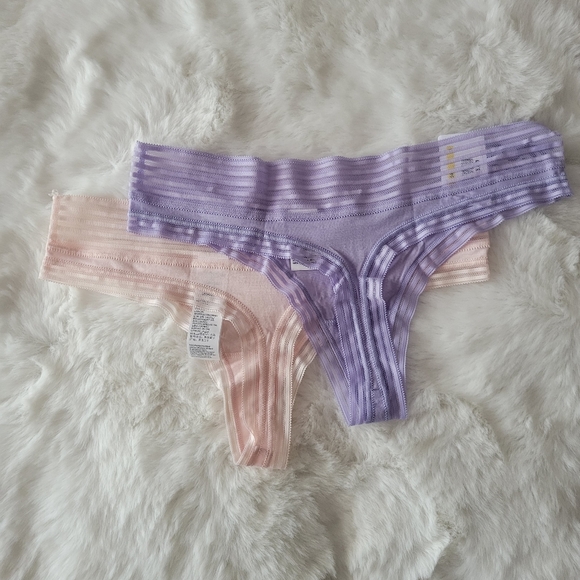 CALVIN KLEIN BRAND NEW SET OF TWO THONGS SIZE M - Picture 3 of 8